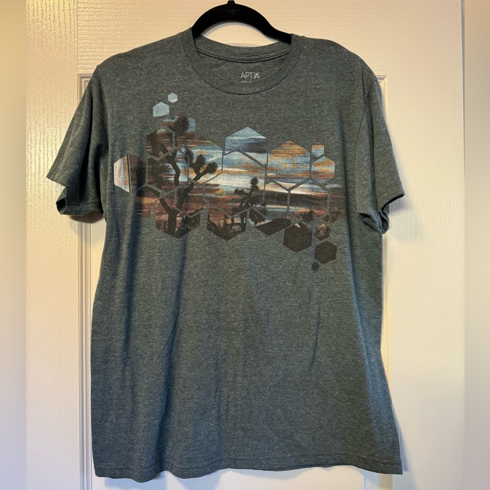 Joshua tree Graphic tee